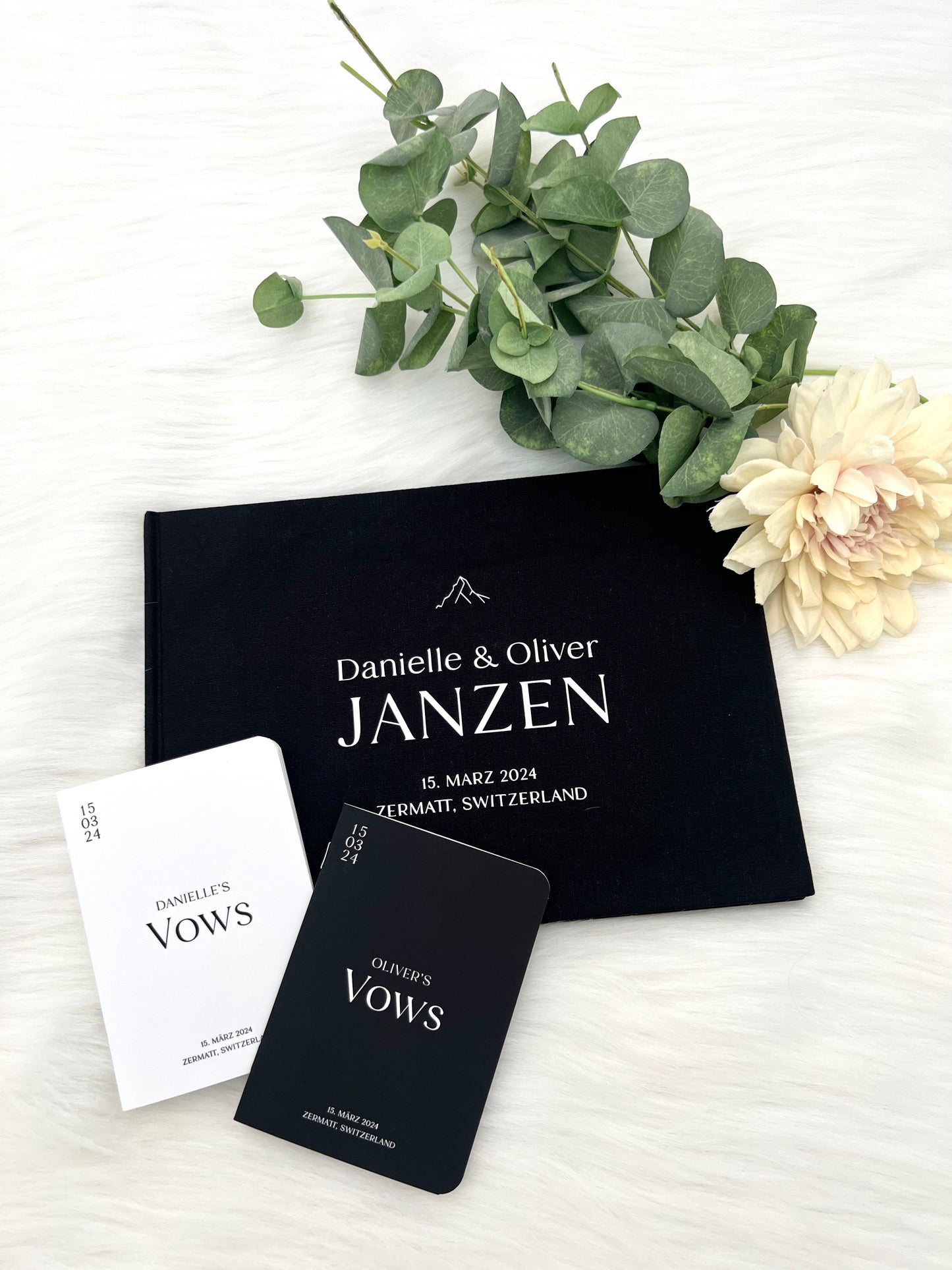MONOCHROME VOW BOOK