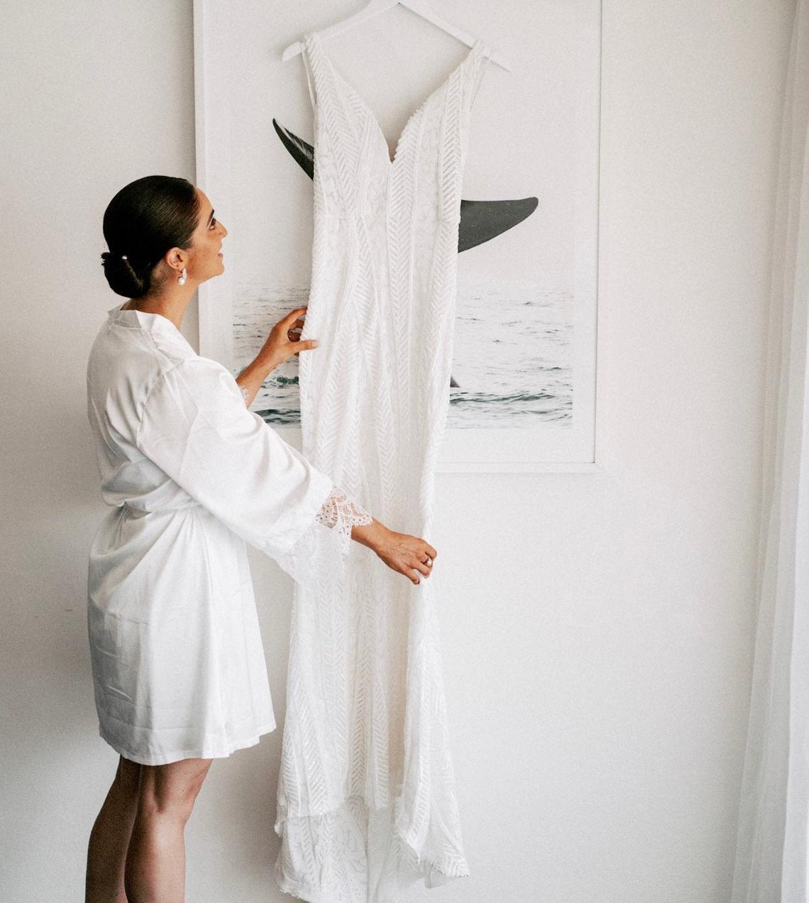 BRIDAL ROBE - White